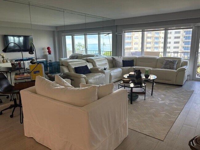 Building Photo - 5000 N Ocean Blvd