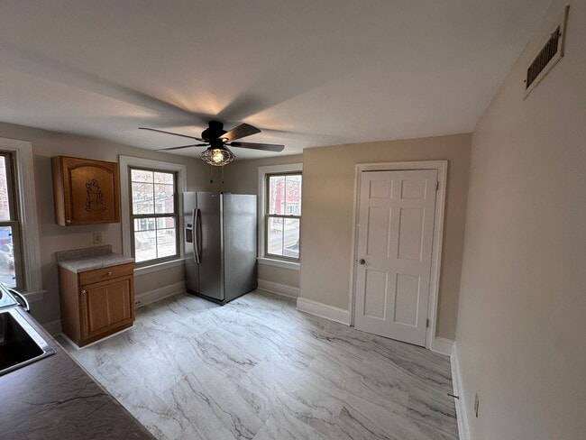 Foto del edificio - 134 King St