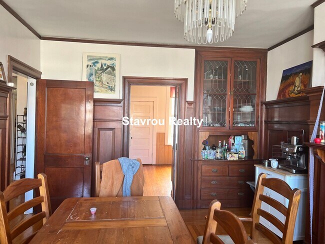 Foto del edificio - 1683 Beacon St