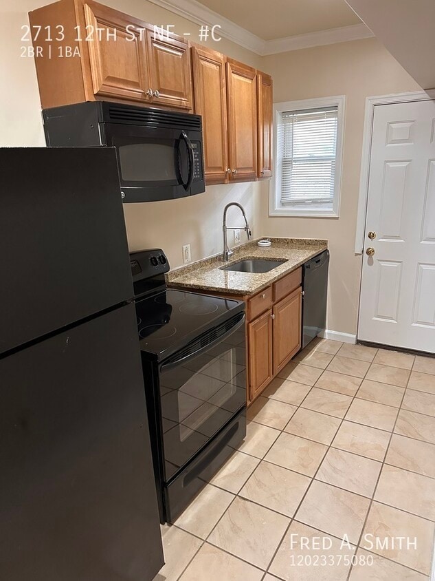 Photo - 2713 12th St NE-#C