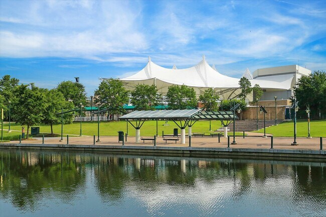 Foto del edificio - 11 Korbel Ct