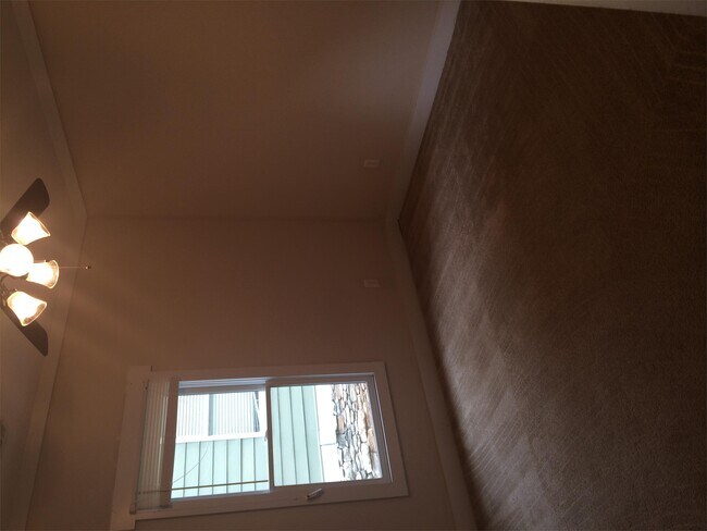 Foto del edificio - 170 Betsy Ln