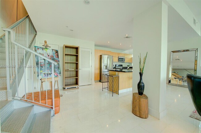 Foto del edificio - 1577 Bay Rd