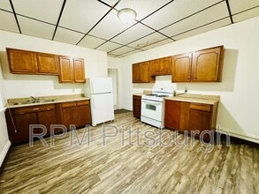 Building Photo - 1017 Emporia St