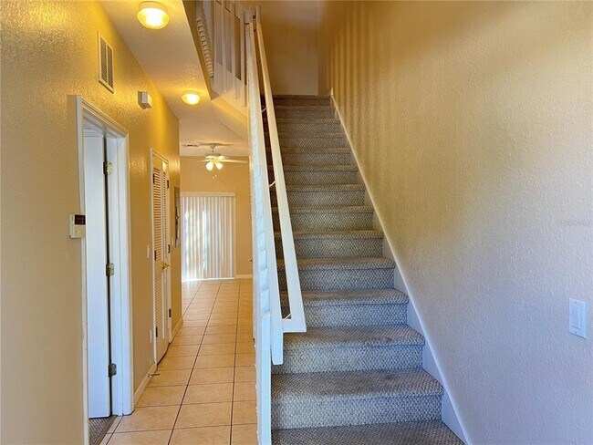 Building Photo - 2430 Caravelle Cir