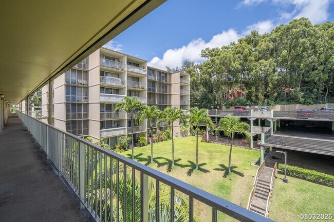 Foto del edificio - $2,600 / 2br - 2 Bed 1 Bath Condo In Valleyview Melemanu