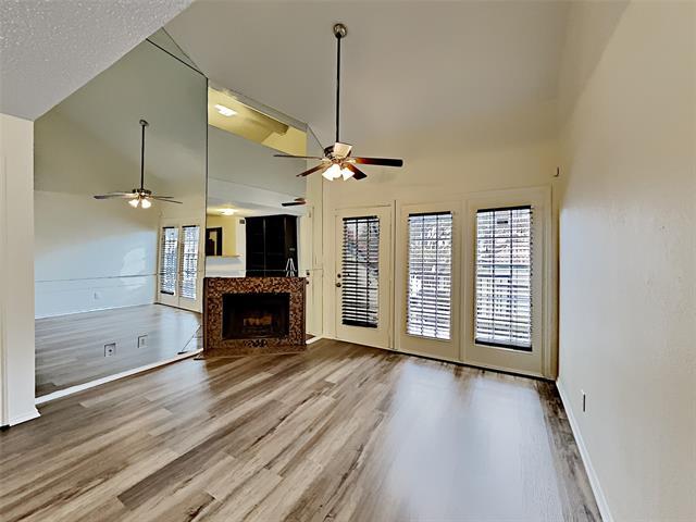 Foto del edificio - 13215 Emily Rd