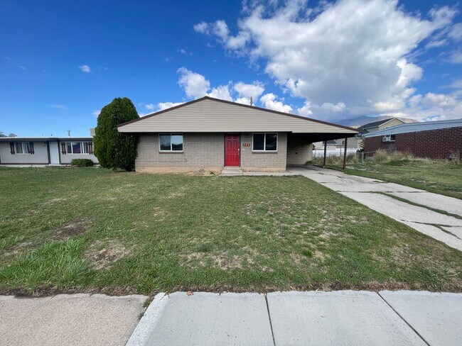 Foto del edificio - Great 3 Bed/1 Bath in Ogden