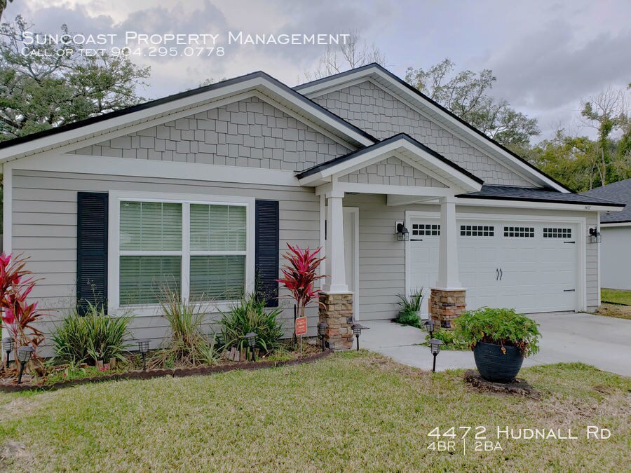 Primary Photo - Gorgeous Home with Pool and Large Backyard!!!