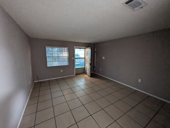 Building Photo - 759 Lunar Lake Cir