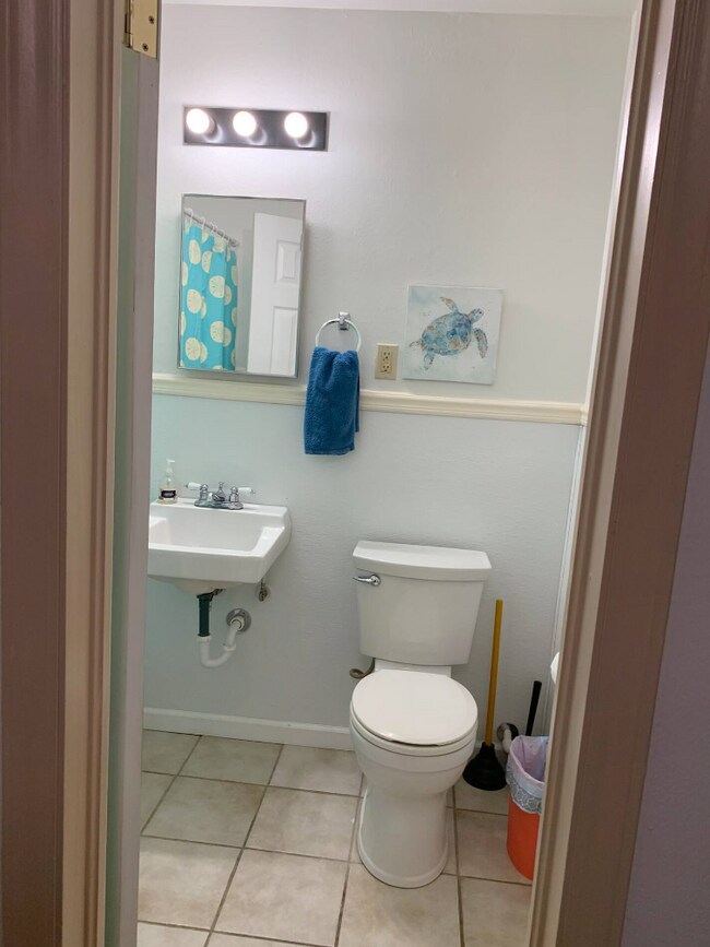 Foto del edificio - 2021 S Harris Ave