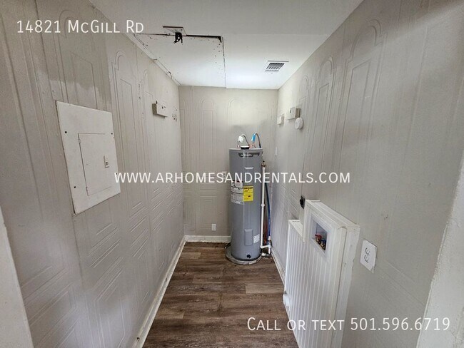 Building Photo - 14821 McGill Rd