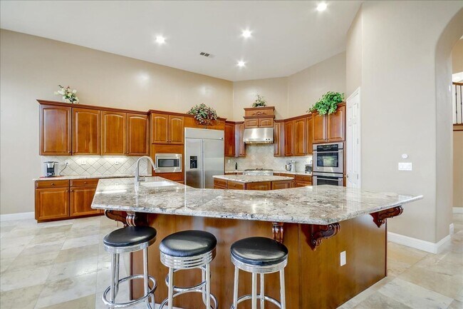 Building Photo - Live in Luxury - Executive Rental in Guard...