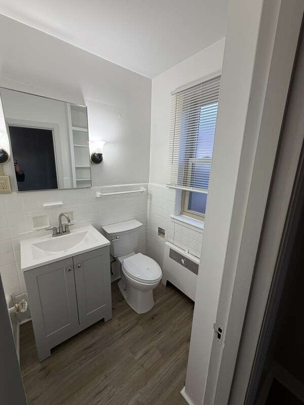 Foto del edificio - 2076 Elm Ave