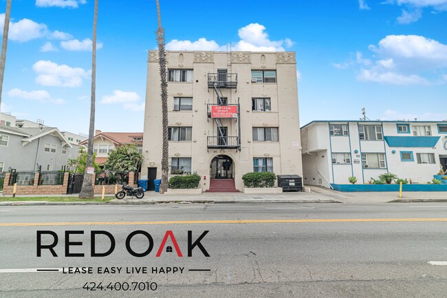 Foto del edificio - 147 Normandie Ave