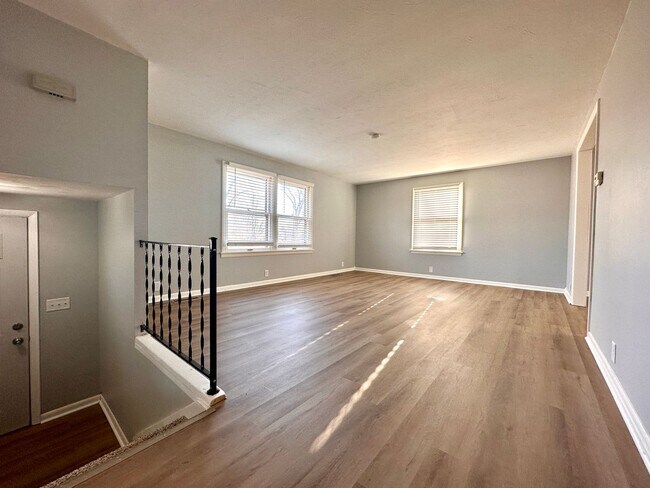 Foto del edificio - 6320-6322 N Fruitridge St