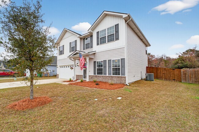 Building Photo - 245 Alcott Cir