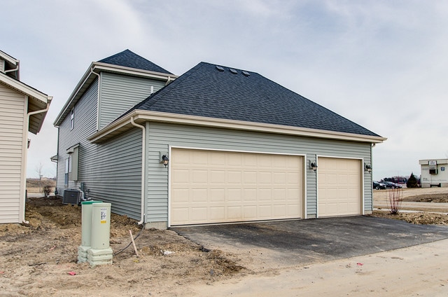 Building Photo - 963 Station Blvd