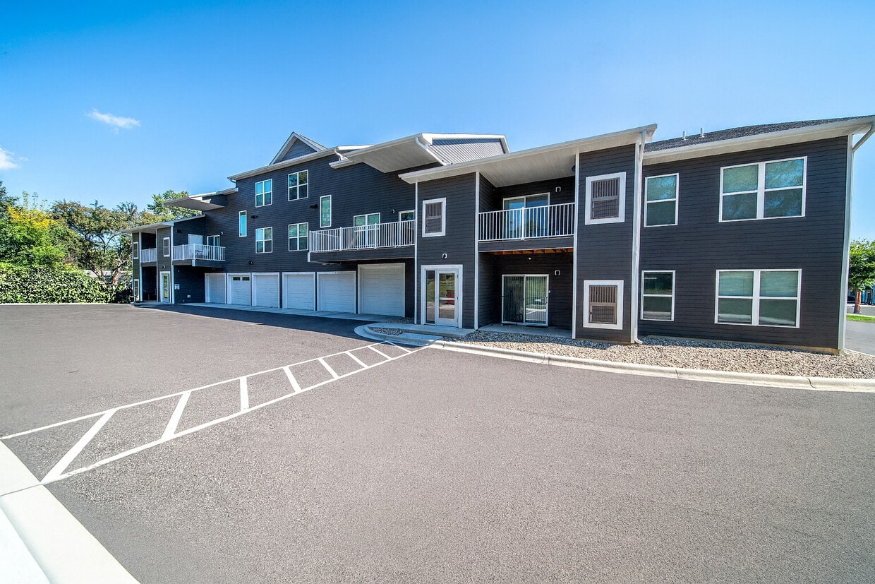 Primary Photo - Haven Apartments