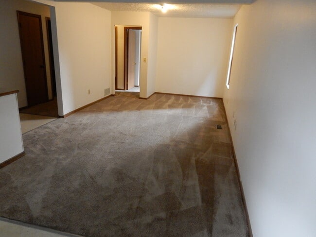 Foto del edificio - 67 Chittenden Ave