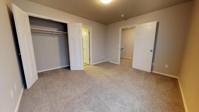 Foto del edificio - 4021 29th St SE