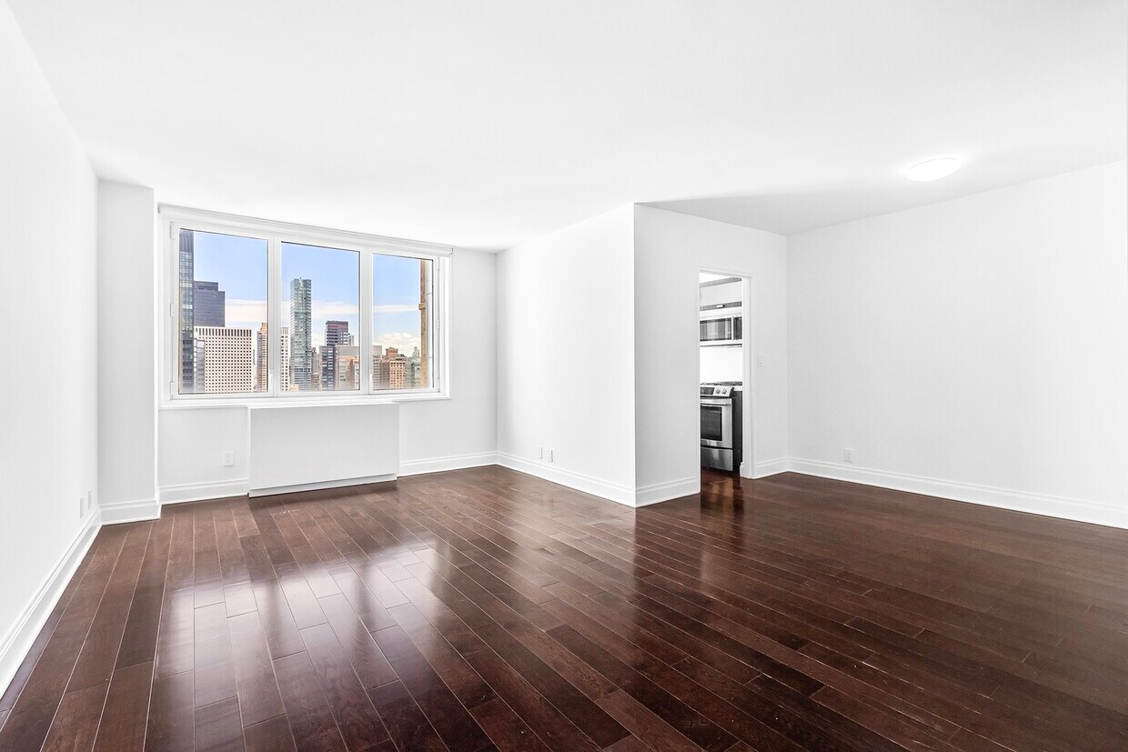 Primary Photo - 212 E 47th St