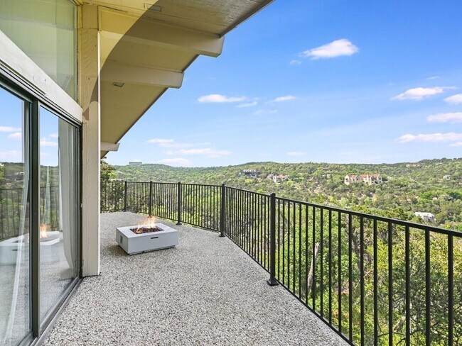 Foto del edificio - 500 Buckeye Trl