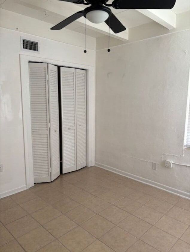 Recently Renovated 2BR/1BA Near FSU, FAMU & TSC – Only $950/Month! - Recently Renovated 2BR/1BA Near FSU, FAMU & TSC – Only $950/Month!