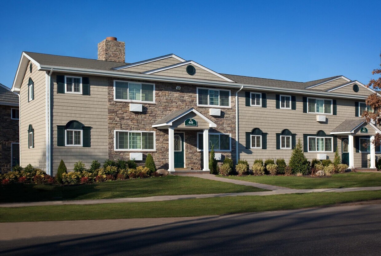 Foto del edificio - 50 Johnson Ave