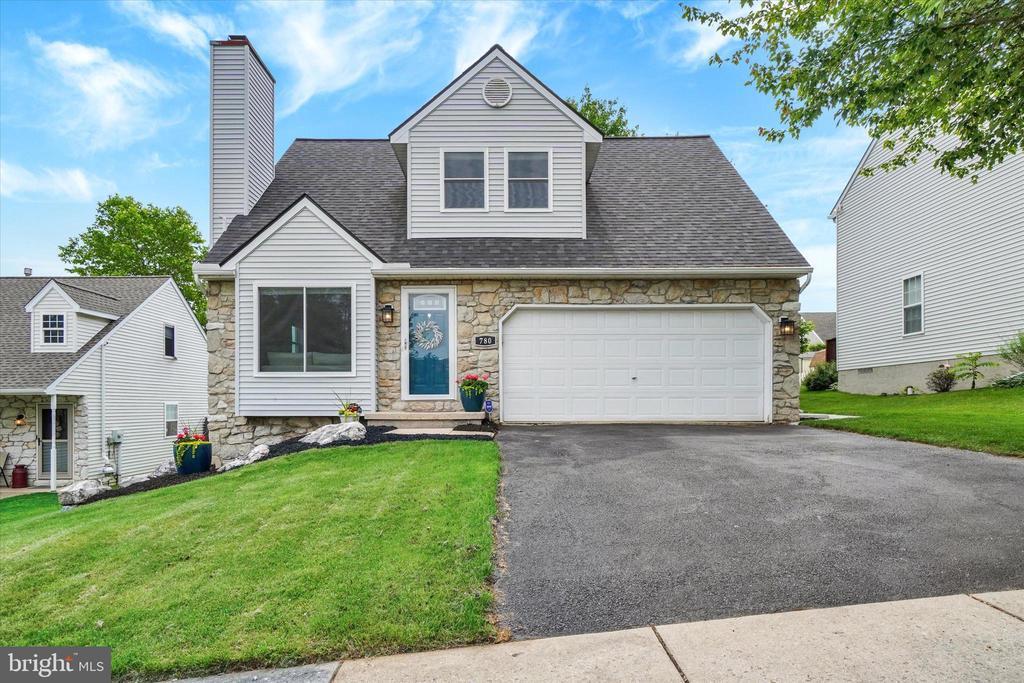 Foto principal - 780 Blossom Hill Ln