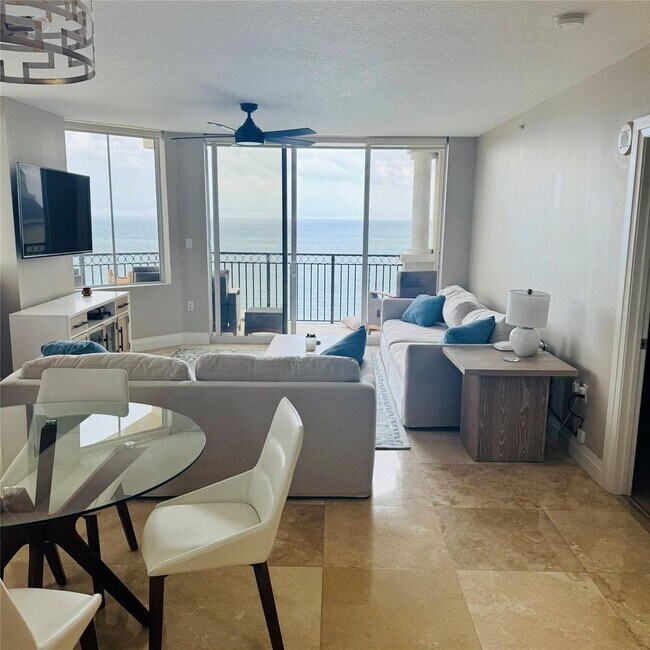 Foto del edificio - 2011 N Ocean Blvd