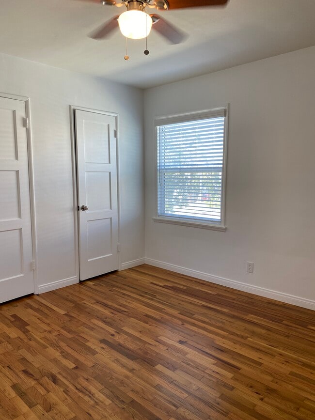 Bedroom - 11960 Magnolia Blvd