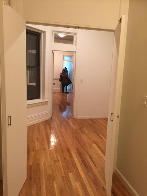 Foto del edificio - 312 E 84th St