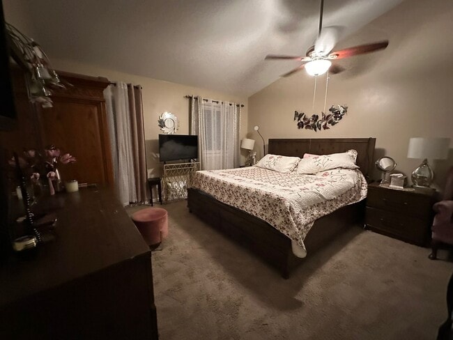 Foto del edificio - 2495 Boxwood Ln