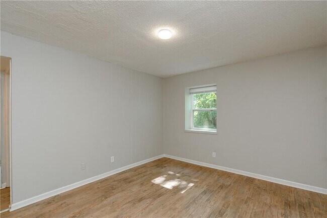 Foto del edificio - 1108 Oak St