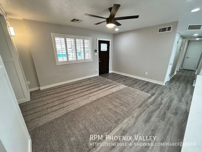 Building Photo - 1607 W Rosemonte Dr