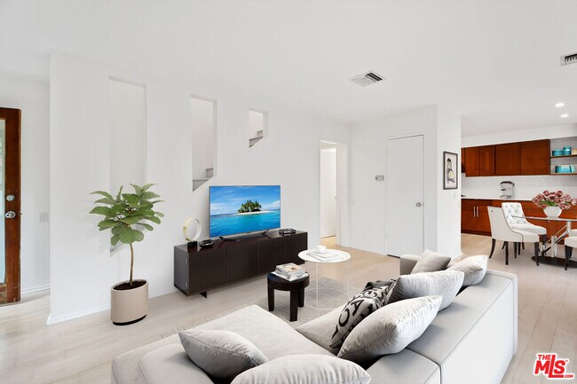 Foto del edificio - 110 Dudley Ave