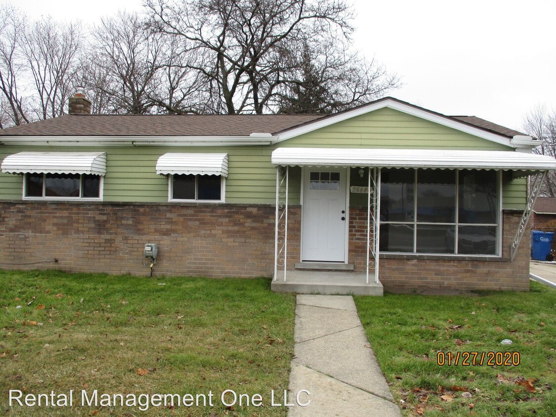 Primary Photo - 3 br, 1.5 bath House - 26600 Hoover