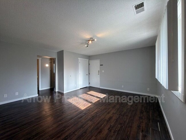 Foto del edificio - 520 N 4th St