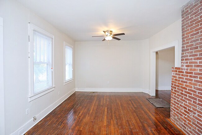 Foto del edificio - Renovated Single Family
