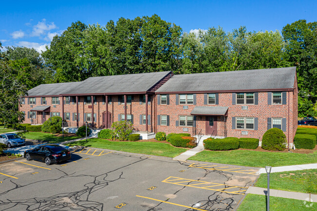 Glastonbury Apartments