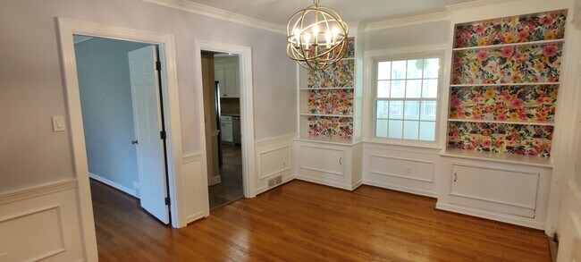 Foto del edificio - Ranch style home with full basement