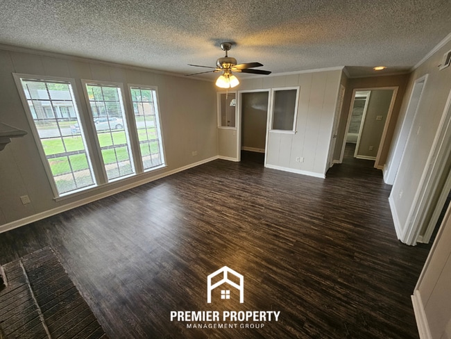 Photo - NEWLY RENOVATED 3BR/2BA Hickory Hill Home | 1,626 Sq Ft, Built-Ins, Fireplace & Garage