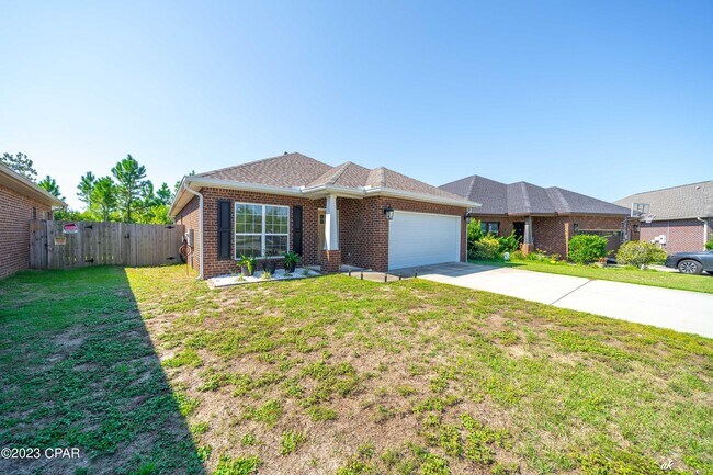 Foto del edificio - 4018 Brook Stone Dr