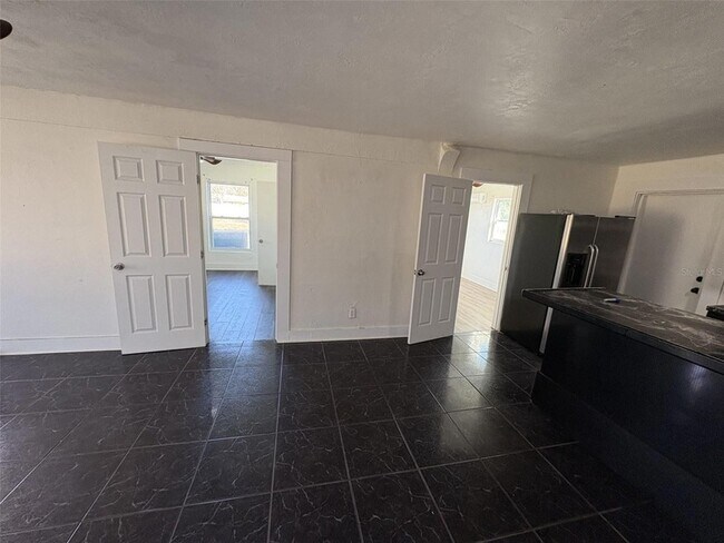 Foto del edificio - 1836 SW Harlem Cir