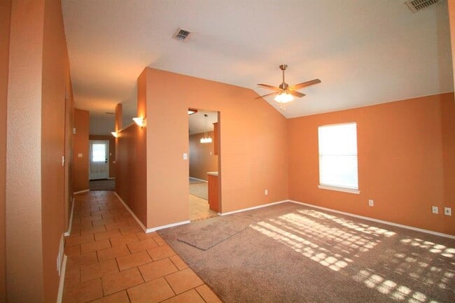 Foto del edificio - 1105 Trinity Trail