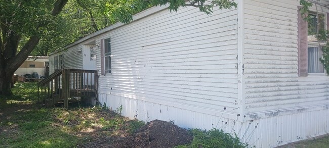 Foto del edificio - 200 N Pine St