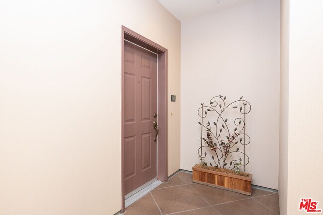 Foto del edificio - 13080 Pacific Promenade