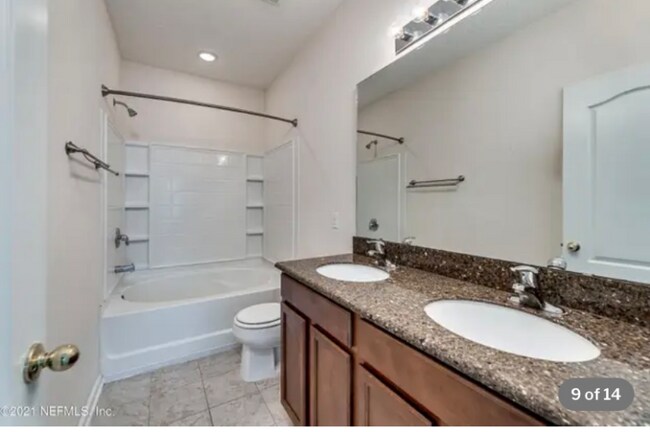 Foto del edificio - 12330 Sand Pine Ct