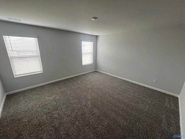 Foto del edificio - 417 Jackson Pt Cir